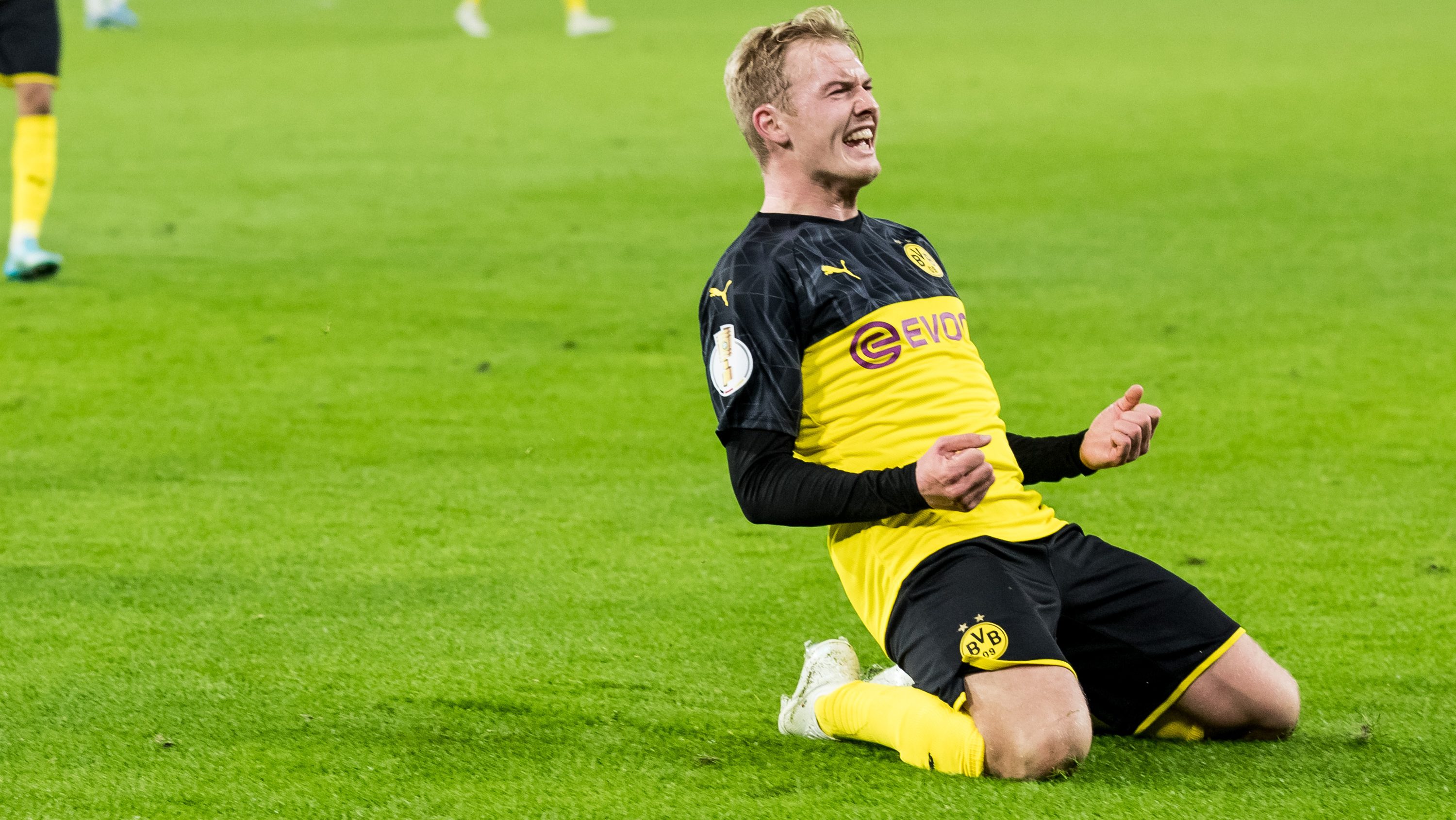 NBA总决赛倒计时，多特蒙德今夜再遭质疑，细节引发关注，压力陡增，年轻球员得到机会的简单介绍-ayx